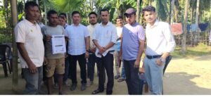 জোনাই চক্ৰ বিষয়াই “মৃত” বুলি ভূমি পট্টা পৰা বঞ্চিত কৰা জয়ন্ত উপাধ্যায় বাস্তৱত জীৱিত — ধেমাজী আগ্ছুৰ তীব্ৰ প্ৰতিক্ৰিয়া