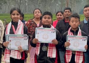 राष्ट्रिय स्तरमा लखिमपुरको गौरव, आग्सु चाउलधोवा आञ्चलिकद्वारा पदक विजेता खेलाडी सम्मानित