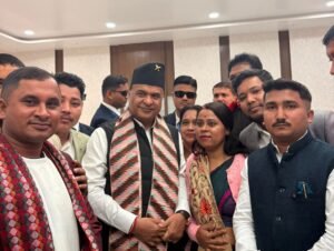 अखिल असम गोर्खा छात्र संघ, लखिमपुर जिल्लाद्वारा माटो समस्या समाधानका लागि मुख्यमन्त्रीसँग भेट