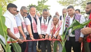 स्वतन्त्र सेनानी सहिद मेजर दुर्गा मल्लको प्रतिमूर्तिको भव्य विमोचन।