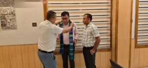 নৱ নিযুক্ত AIIDC ৰ পৰিচালন সঞ্চালক ৰাজীৱ থাপাক গোৰ্খা ছাত্ৰ সন্থাৰ দ্বাৰা অভিনন্দন।