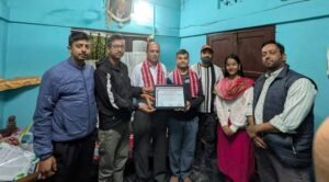 एयर ट्राफिक कन्ट्रोलर (ATC) बन्न सफल हाफलोंगका स्वरूप पाण्डेलाई आग्सु, दिमा हासाओ जिल्ला समिति द्वारा भव्य सम्मान
