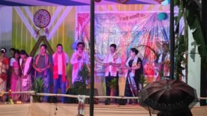 নবগ্রাম আঞ্চলিক ৰঙালী বিহু উদযাপন সমিতিৰ ৰূপালী জয়ন্তী বৰ্ষত আগ্ছু কেন্দ্ৰীয় উপ-সভাপতি ৰোহিত লামছালৰ অংশগ্ৰহণ