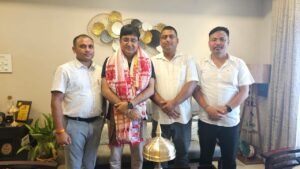 নৱনিৰ্বাচিত বিধায়ক ঋতুবৰণ শৰ্মাক সাক্ষাৎ কৰি গোৰ্খা সম্প্ৰদায়ৰ বিভিন্ন সমস্যা উত্থাপন আগ্ছুৰ