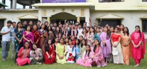 दरंग महाविद्यालय र तेजपुर महाविद्यालय आग्सु एकाइद्वारा छैटौं सेमेस्टरका विद्यार्थीहरूलाई भव्य बिदाइ