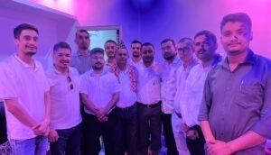 ३३ वर्षे शिक्षण सेवाबाट अवकाश लिनुभएका देवराज नेउपाने सम्मानित